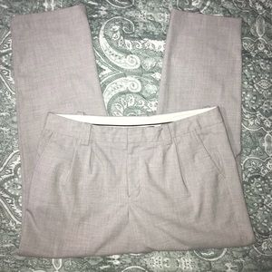 Light gray Gap capri pants size 6